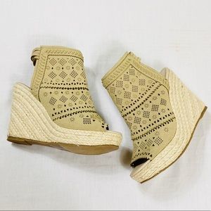 VeryG wedge sling back open toe perforated bootie!
